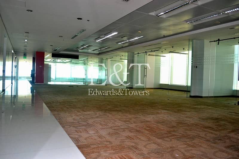 6 Fully Fitted Office in Nassima Tower SZR
