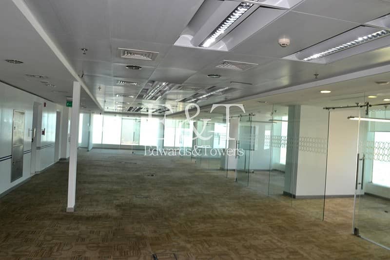 13 Fully Fitted Office in Nassima Tower SZR