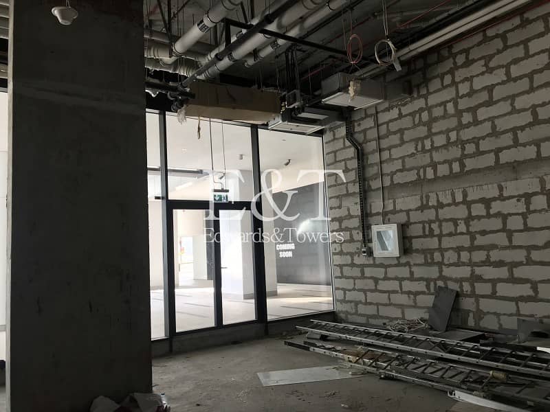 7 Front Facing Retail Shop available Business Bay