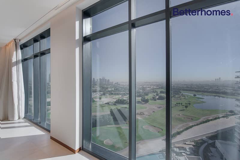 2 Bed Duplex | 2 Parking | Golf Course View