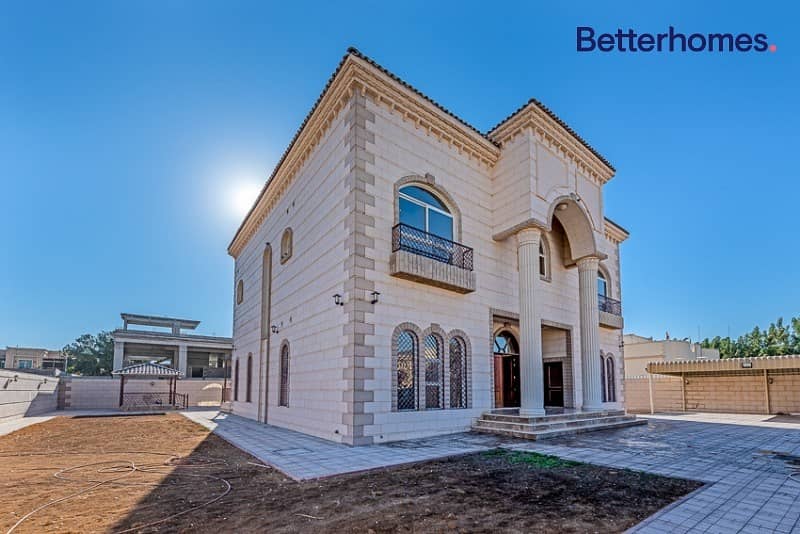 5 Beds | Brand New | Custom Built | Classic 5 Beds | Brand New | Custom Built | Classic