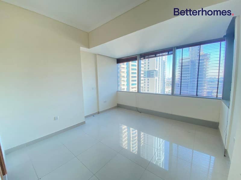 Motivated seller| 2 bed with Sea view | Vacant