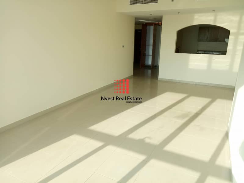 Best Layout | Ready To Move In | Low Floor Best Layout | Ready To Move In | Low Floor