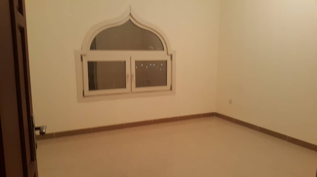 شقة في مدينة محمد بن زايد 1 غرفة 32000 درهم - 4958974