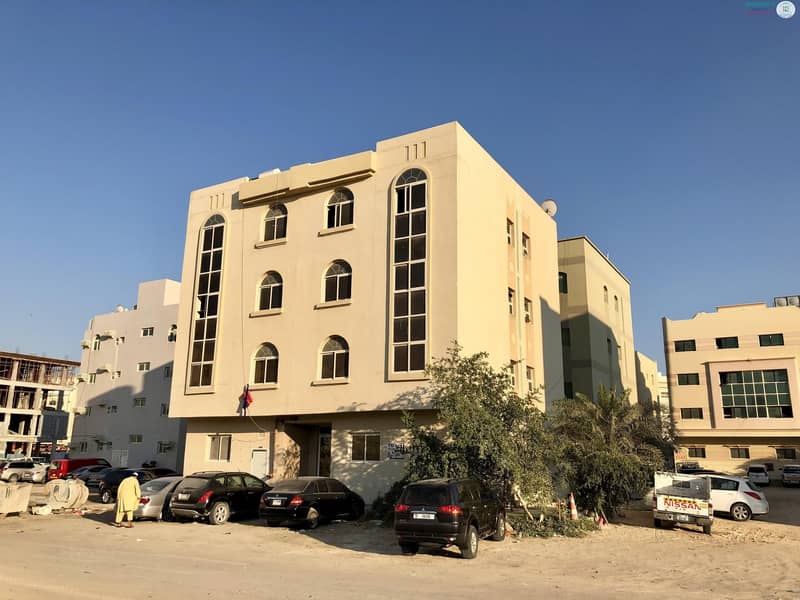 STUDIO FLAT IN MUWEILAH AREA FOR BACHELORS