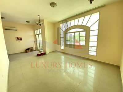 Ground Floor Good Location Near Supermarket Ground Floor Good Location Near Supermarket