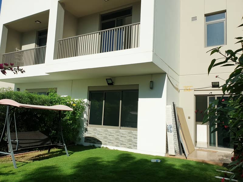 Pool Facing | Ready Garden | 3 Bedroom Townhouse for Rent Type 2
