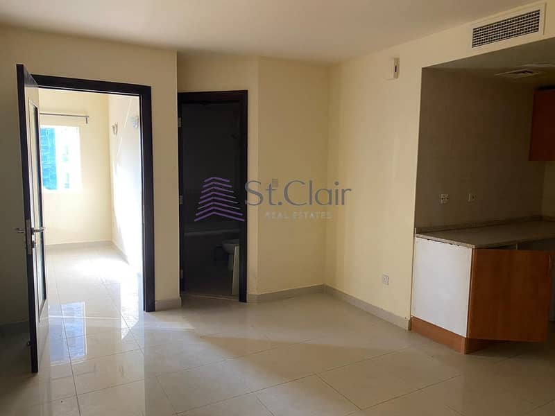 DUBAI GATE TOWER STUDIO CLOSE METRO STATION 28500K