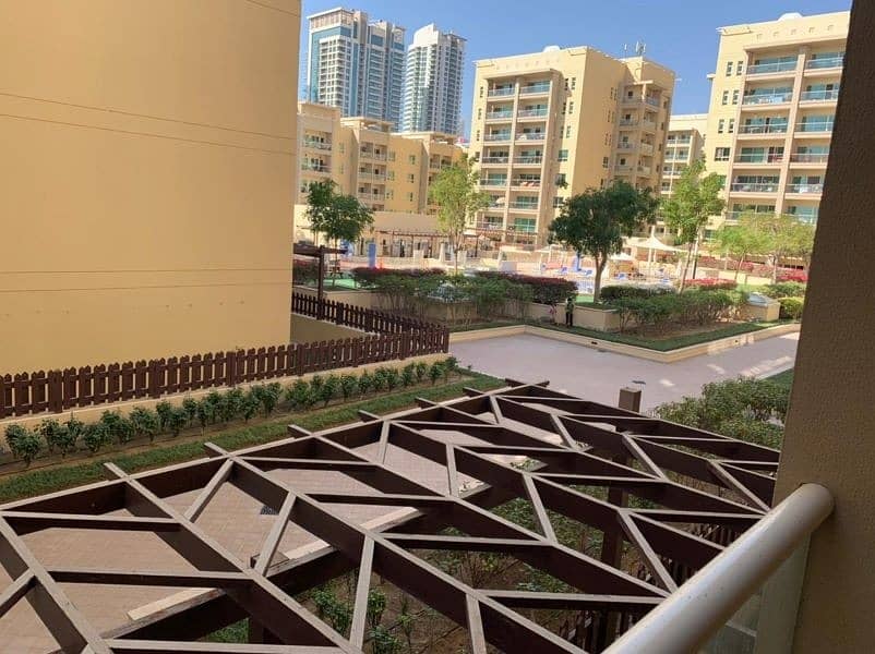 1 BR Huge Layout Best Community Ready to Move - 1 BR Huge Layout Best Community Ready to Move -