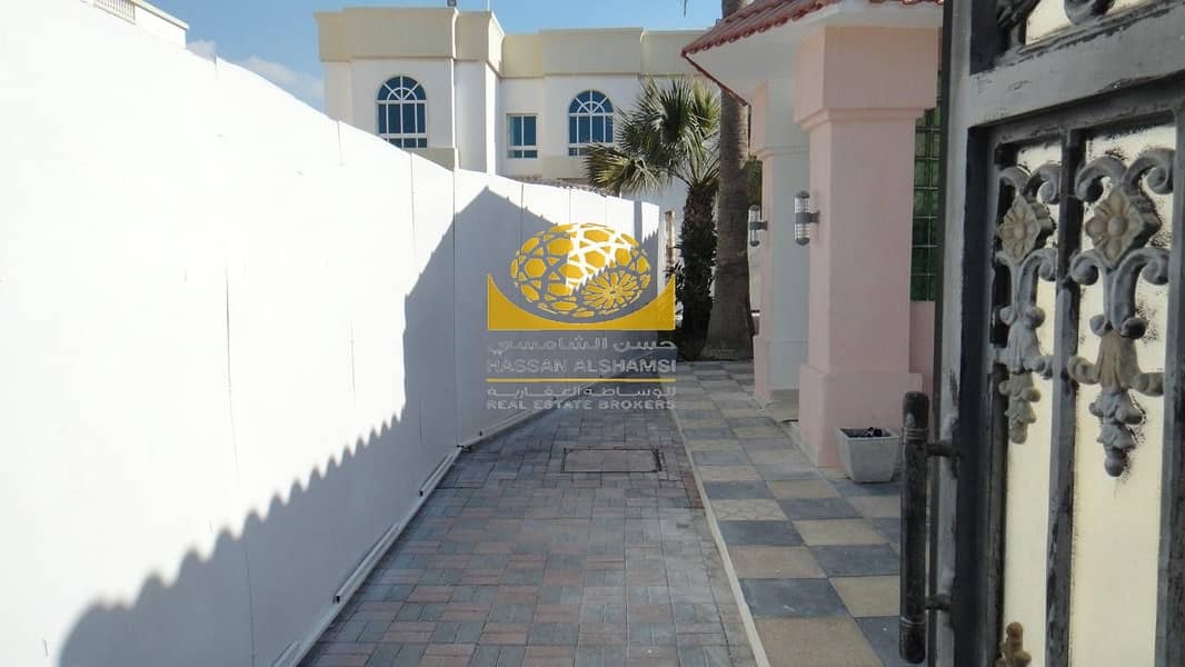 9 Free Dewa Bills/Family Villa/3BR