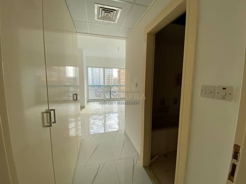 41 Family 4BHK | Direct from Owner | Corniche