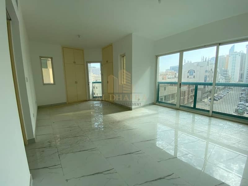 47 Family 4BHK | Direct from Owner | Corniche