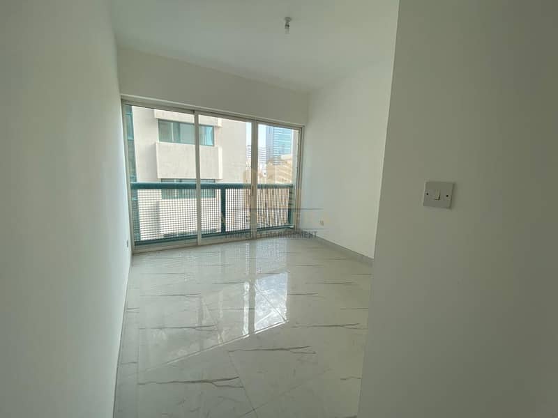 53 Family 4BHK | Direct from Owner | Corniche