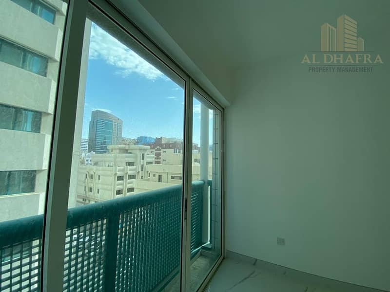 60 Family 4BHK | Direct from Owner | Corniche