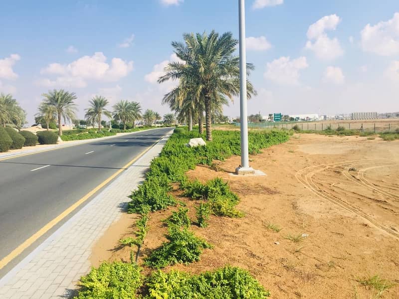 Now at an attractive price she owns a land ready for construction in Al Zorah Ajman and installments over 3 years