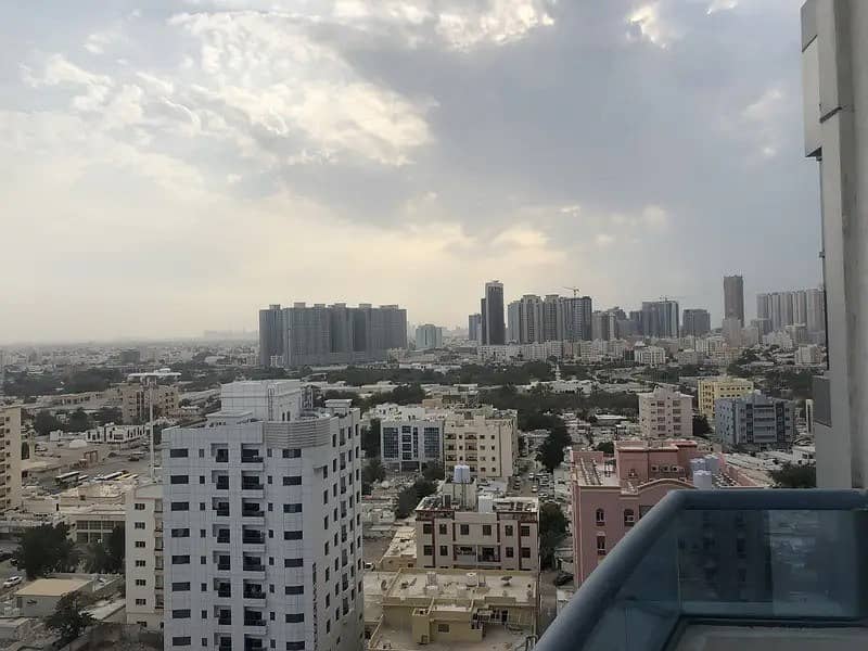 位于拉希迪亚，拉希迪耶2号社区，猎鹰大厦 2 卧室的公寓 28000 AED - 4960343