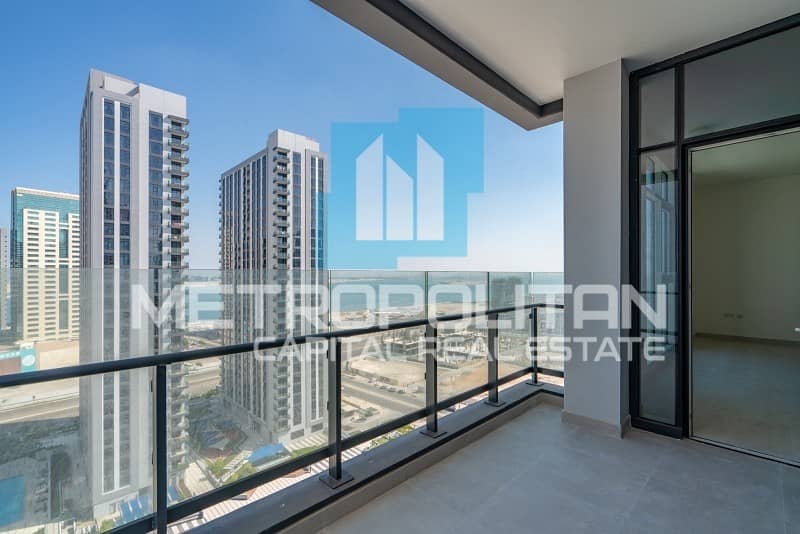 Negotiable With Cash Buyer |High Floor| Sea View