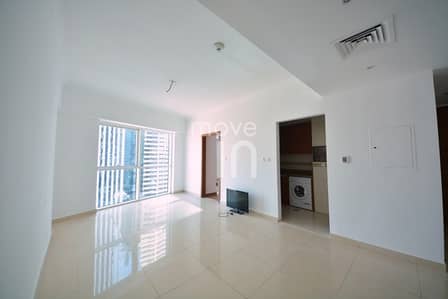 End Users & Investors | Semi-Furnished 1 Bed | Vacant End Users & Investors | Semi-Furnished 1 Bed | Vacant