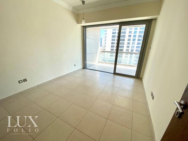 8 Available Now | Spacious and Bright Apartment