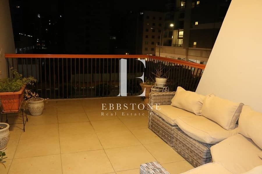 Large duplex 2BR APP with balcony and vacant Large duplex 2BR APP with balcony and vacant