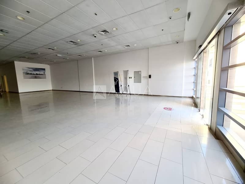 3 Fitted Showroom | Facing  Sheik Zayed Road