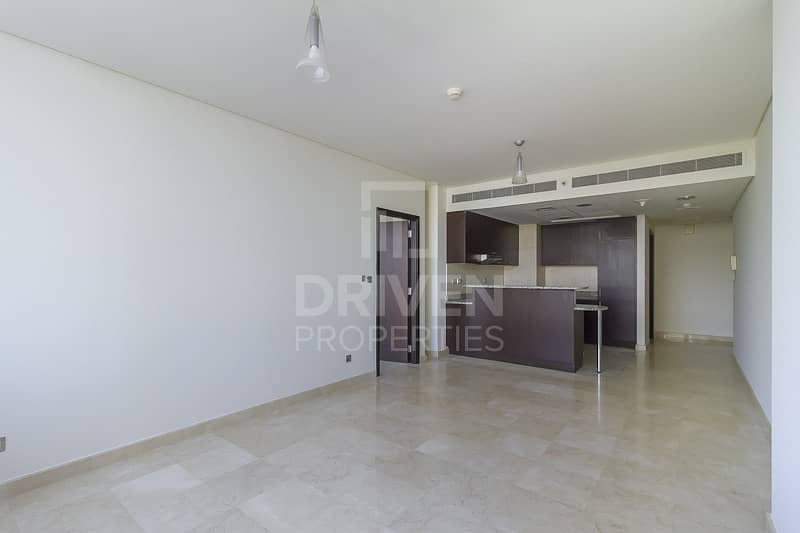 4 Lovely 1 Bed Apartment plus Laundry Room