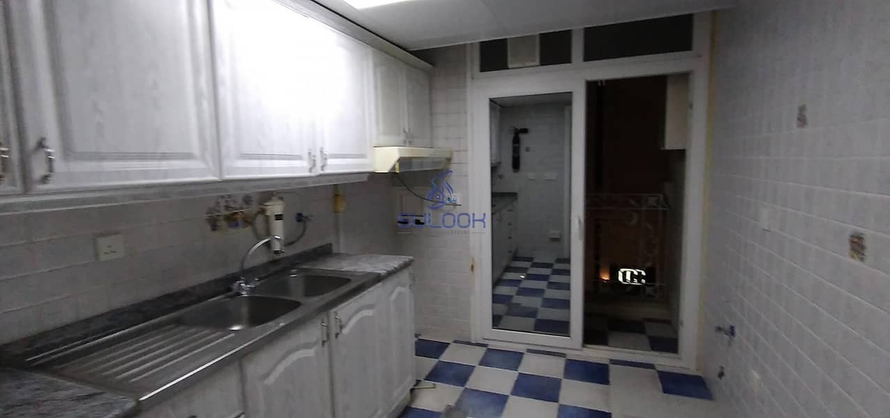20 3 Bedroom Apartment For Rent in Tourist Club with One Moth Free