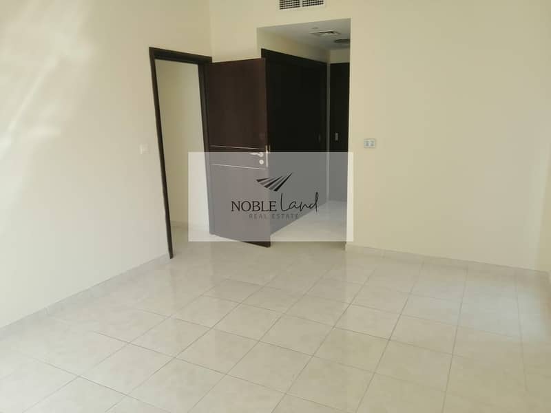 3 Vacant | Spacious | Nice View