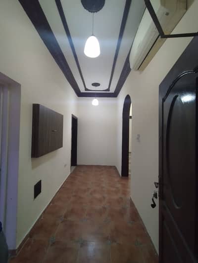 Dreamed 2BHK with reasonable rent and at prime location of Shawamekh Dreamed 2BHK with reasonable rent and at prime location of Shawamekh