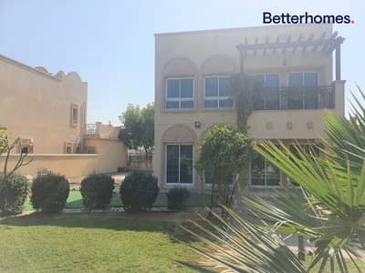 Landscaped Garden | District 3 | Available Now Landscaped Garden | District 3 | Available Now