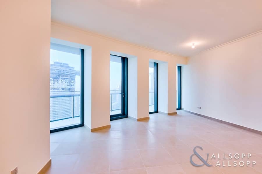 6 2 Beds | High Floor | Sea Views | Vacant