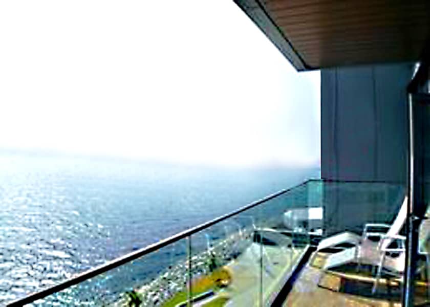 Panoramic View of  Sea  4BR  with Maid Ready