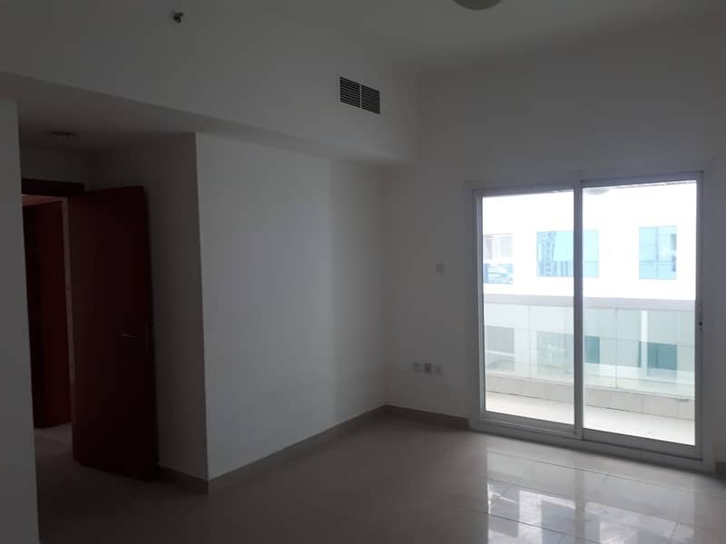 One room apartment for sale in the pearl towers Ajman for housing or investment