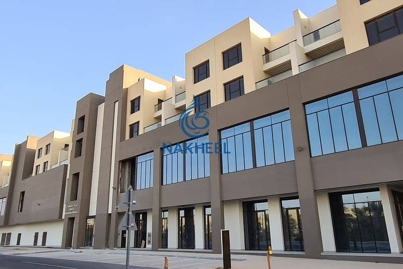 Commercial retail Office space in first floor from Nakheel