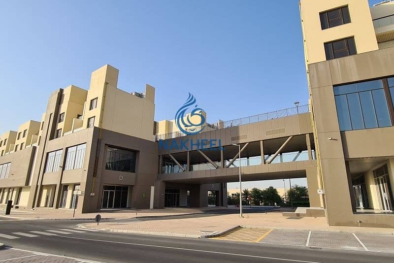 Office space in first floor-direct from Nakheel