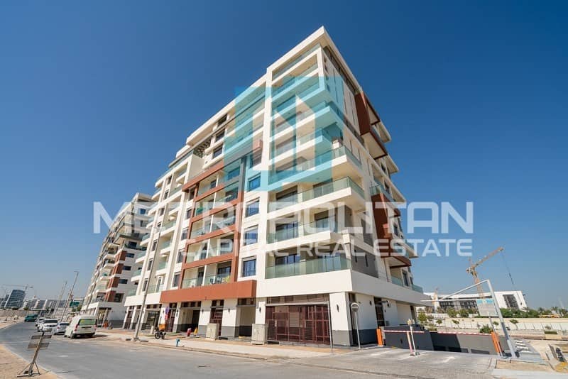 Canal View| Balcony| Brand New | Full Facilities