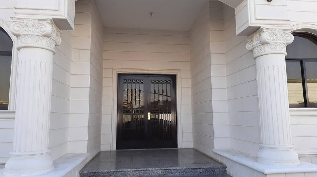 EXCLUSIVE  2 BEDROOMS HALL APARTMENT IN LUXURY VILLA AVAILABLE  AT MBZ CITY.