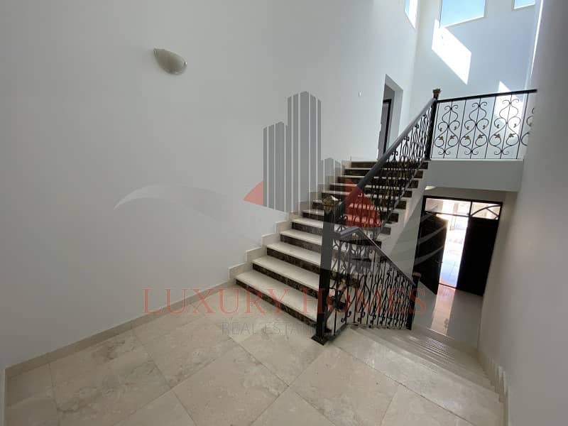 22 Marvelous Villa with Yard 2 Kitchens Balcony