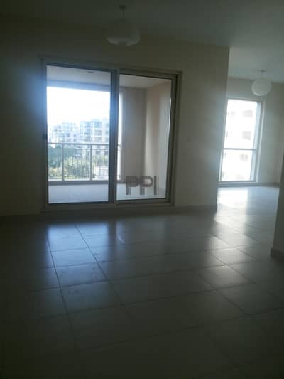 Large Balcony| Higher floor| Well lit Apartment for rent Large Balcony| Higher floor| Well lit Apartment for rent
