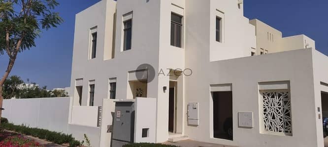 TYPE E 4 BEDROOM | SINGLE ROW | CLOSE TO POOL TYPE E 4 BEDROOM | SINGLE ROW | CLOSE TO POOL