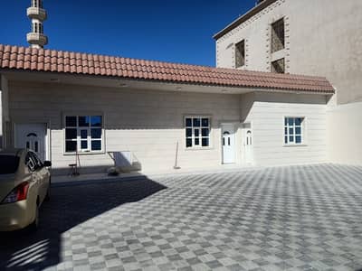 Modern huge villa for sale! Modern huge villa for sale!