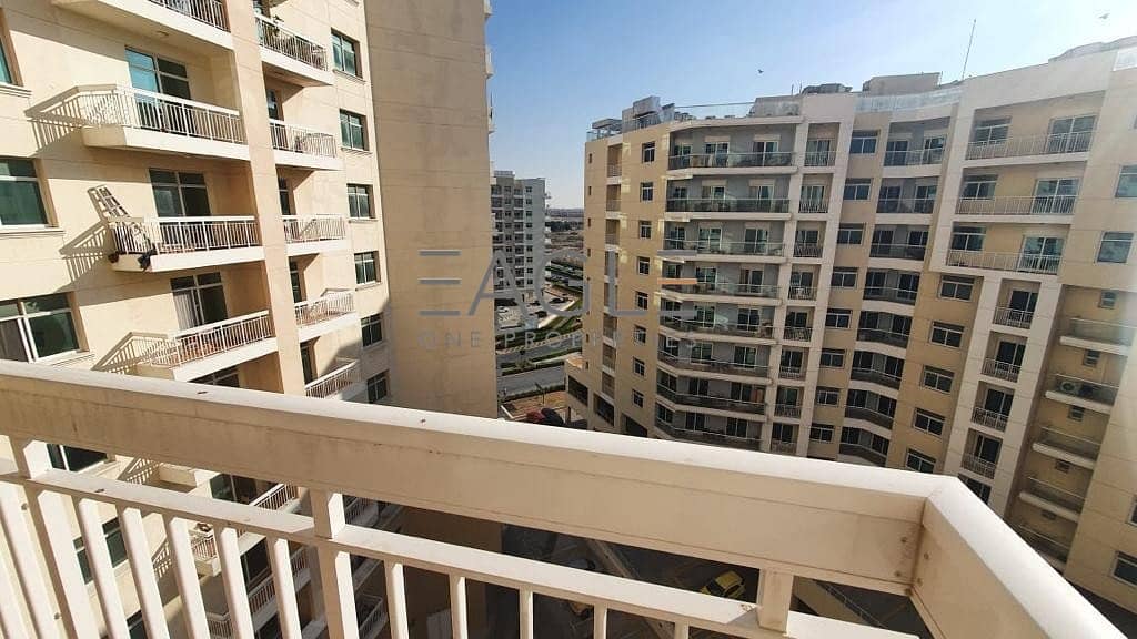 Huge and Stunning 1 BR | Balcony | Liwan Queue Point Huge and Stunning 1 BR | Balcony | Liwan Queue Point