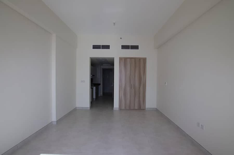 Квартира в Аль Барша，Аль Барша 1，Здание Азайез, 26000 AED - 4948993