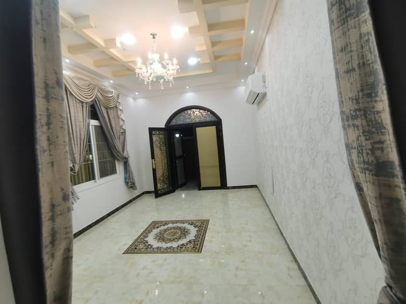 For rent a two-storey villa in Al Mowaihat Ajman near the Academy%