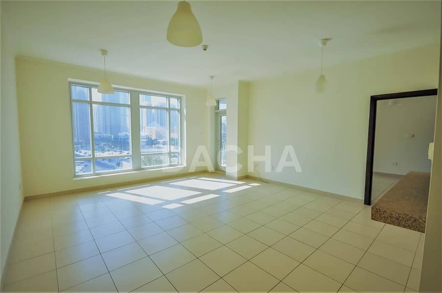 Bright apartment // Low Floor // Chiller free
