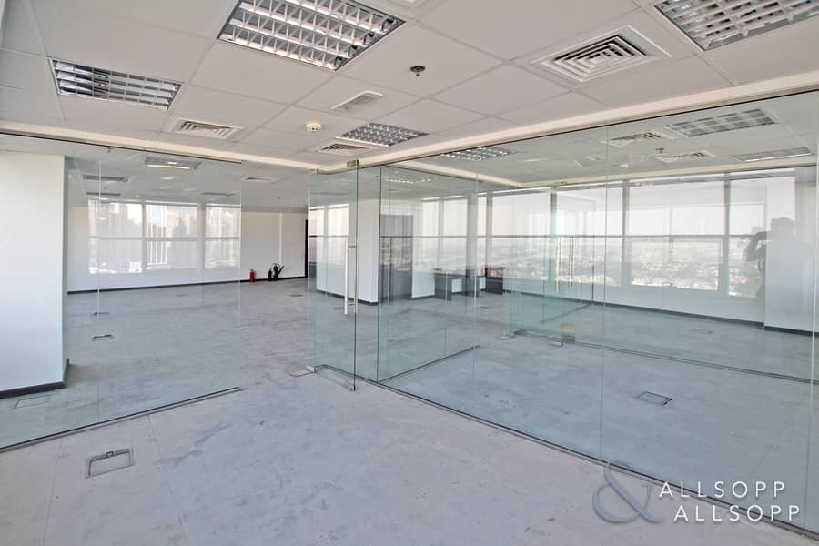 Partitioned Office | Fitted Unit | Mid Floor