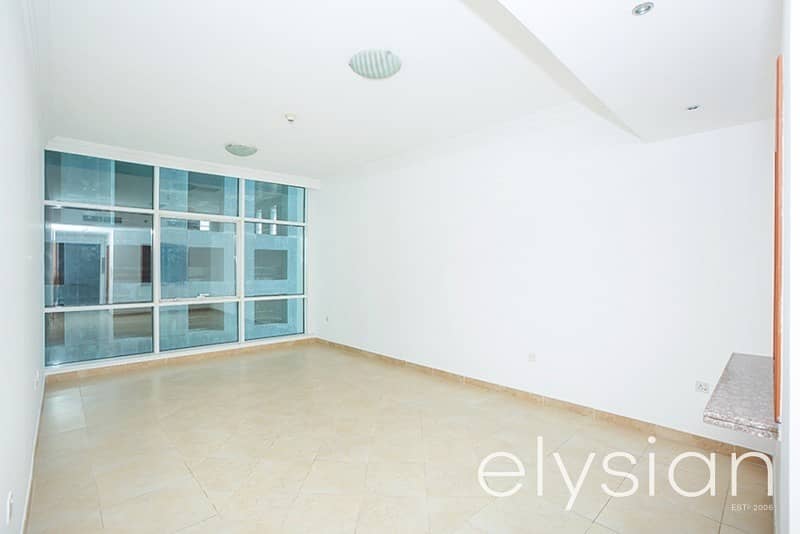 1 Bed on High Floor | Best Location | Vacant