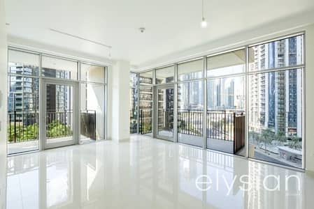 Spacious & Bright | 2 Bedroom | BLVD Crescent Spacious & Bright | 2 Bedroom | BLVD Crescent