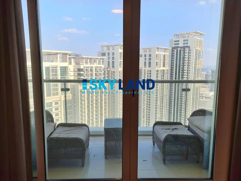 4 Fully Furnished! 1BR in High Floor - Huge Layout