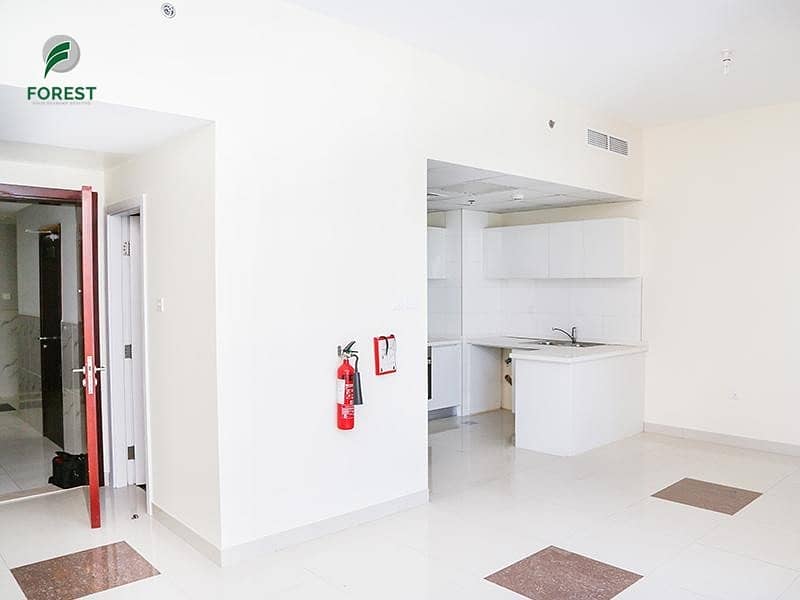 Amazing Offer l Huge 3BR l Nice View Amazing Offer l Huge 3BR l Nice View